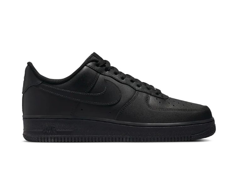 Nike Low-Top Sneakers - All Black