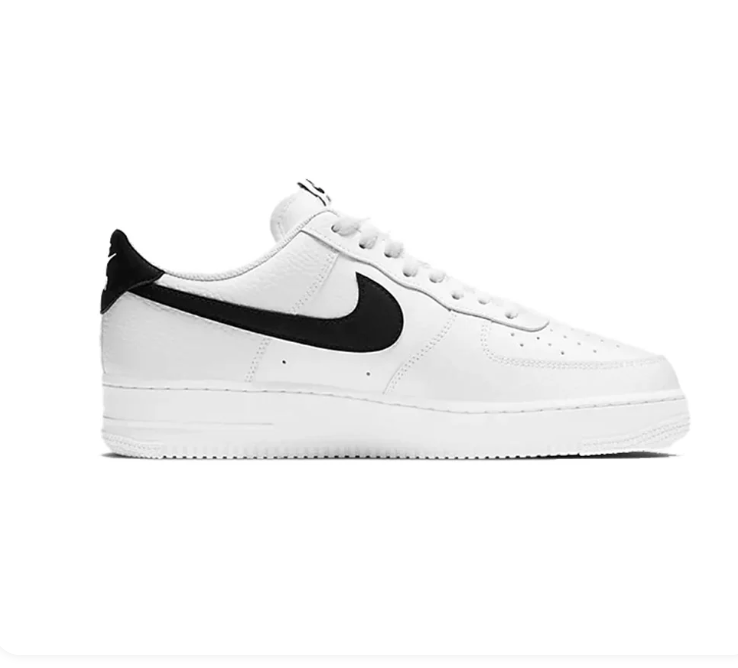 Nike Low-Top Sneakers - White & Black