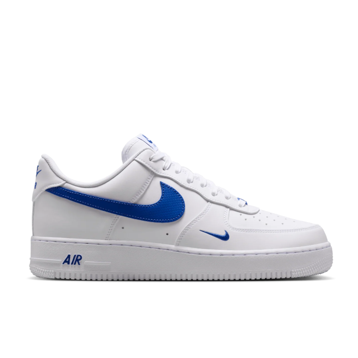 Nike Low-Top Sneakers - White & Royal Blue
