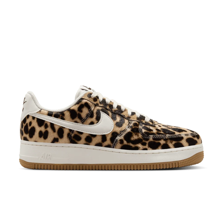 Nike Low-Top Sneakers - Leopard Print & Gum Sole