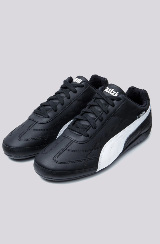 Puma Low-Top Sneakers - Black & White
