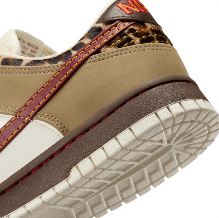 Nike Low-Top Sneakers - Cream & Khaki with Burgundy Details