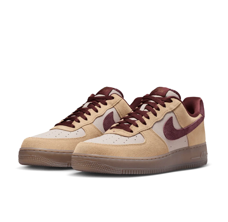 Nike Low-Top Sneakers - Tan & Burgundy with Brown Sole
