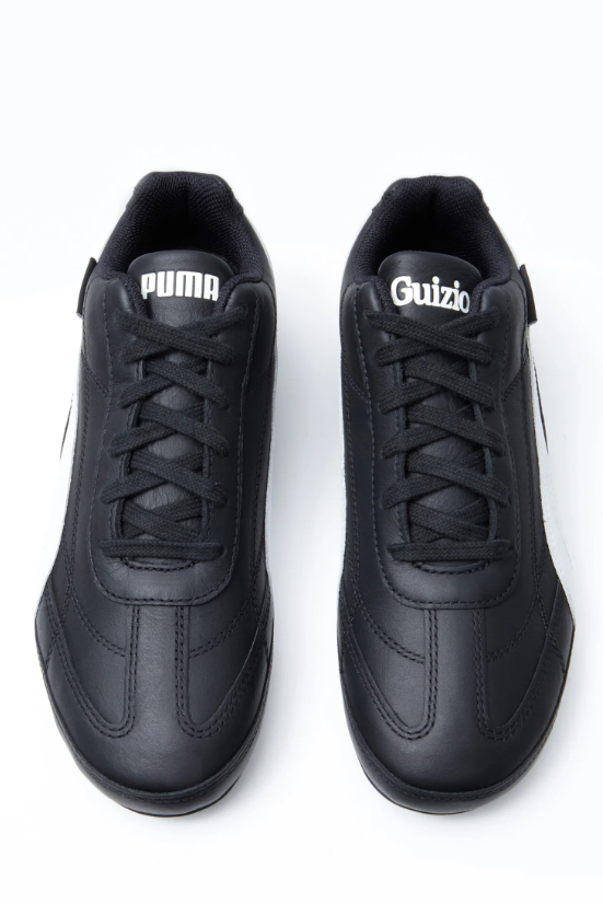 Puma Low-Top Sneakers - Black & White