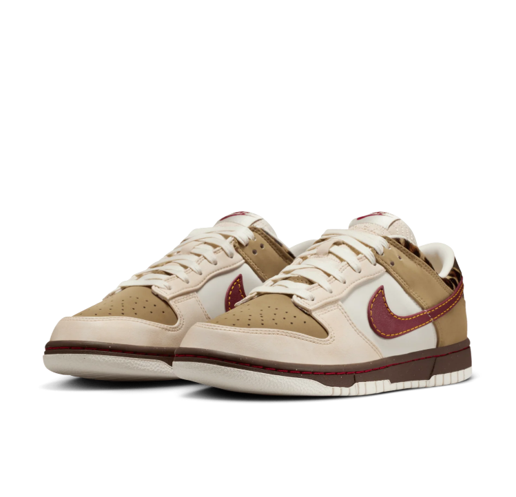 Nike Low-Top Sneakers - Cream & Khaki with Burgundy Details