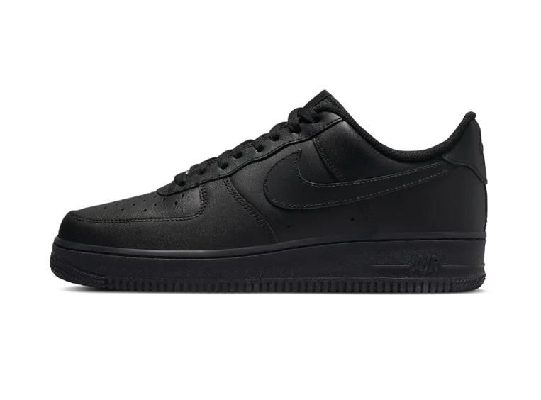 Nike Low-Top Sneakers - All Black