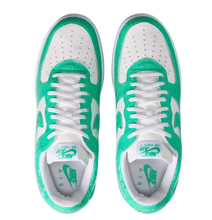 Nike Low-Top Sneakers - Green & White Textured