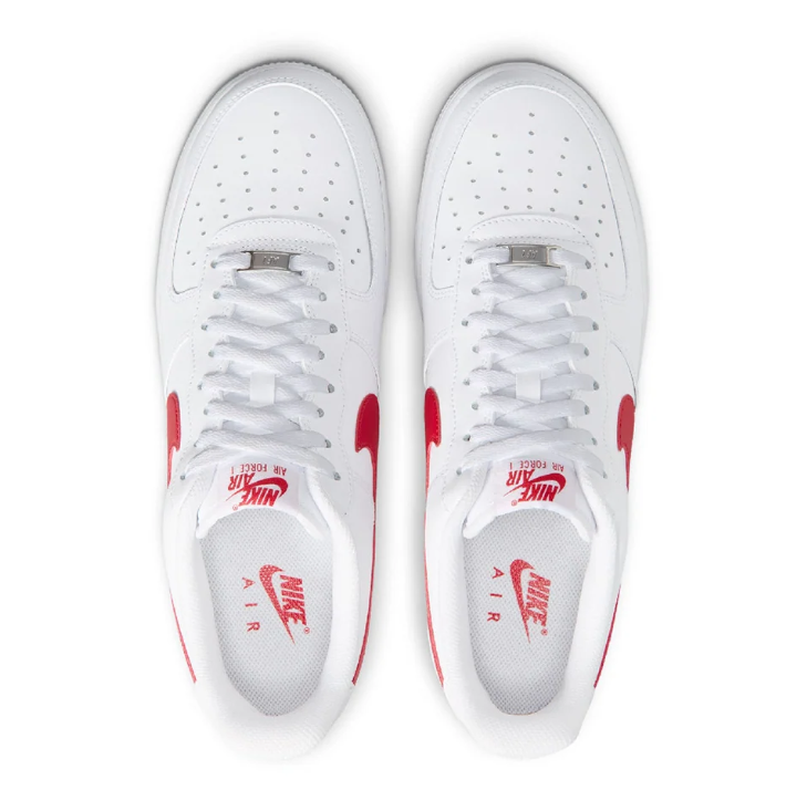 Nike Low-Top Sneakers - White & Red