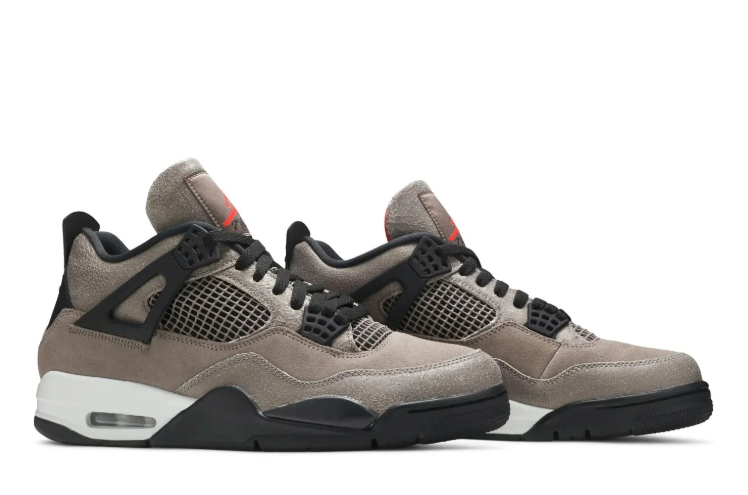 Air Jordan 4 Retro Taupe & Black Sneakers