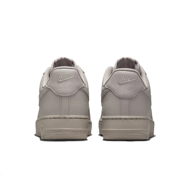 Nike Low-Top Sneakers - Stone Grey